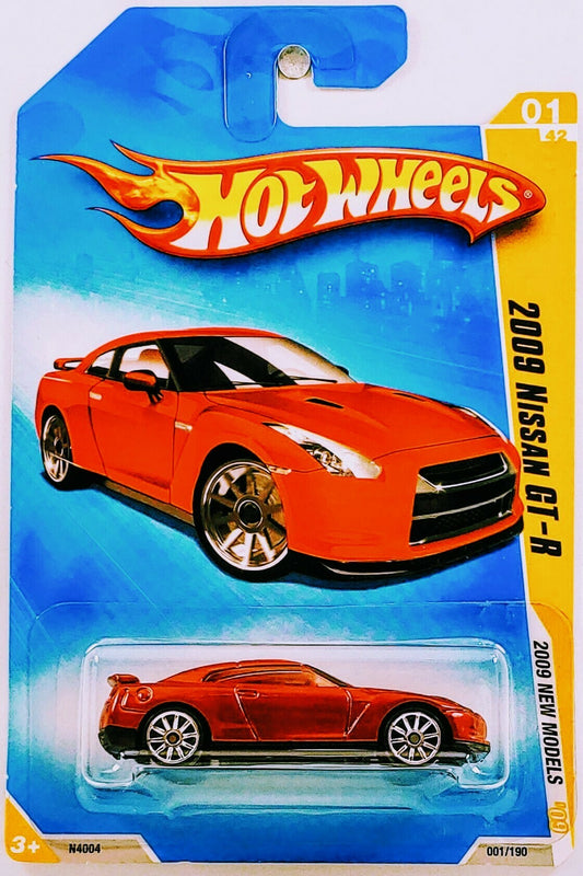 Hot Wheels 2009 - Collector # 001/190 - New Models 1/42 - 2009 Nissan GT-R - Red - USA