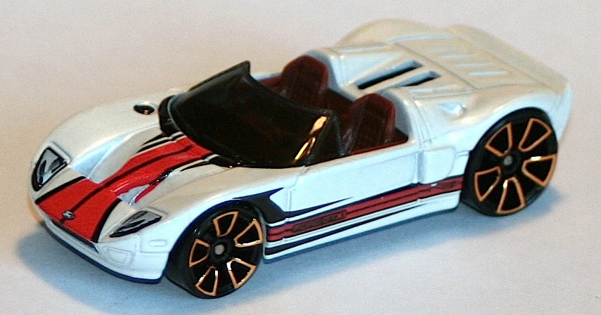 Hot Wheels 2012 - Collector # 098/247 - Faster Than Ever 8/10 - Ford GTX1 - Pearl White