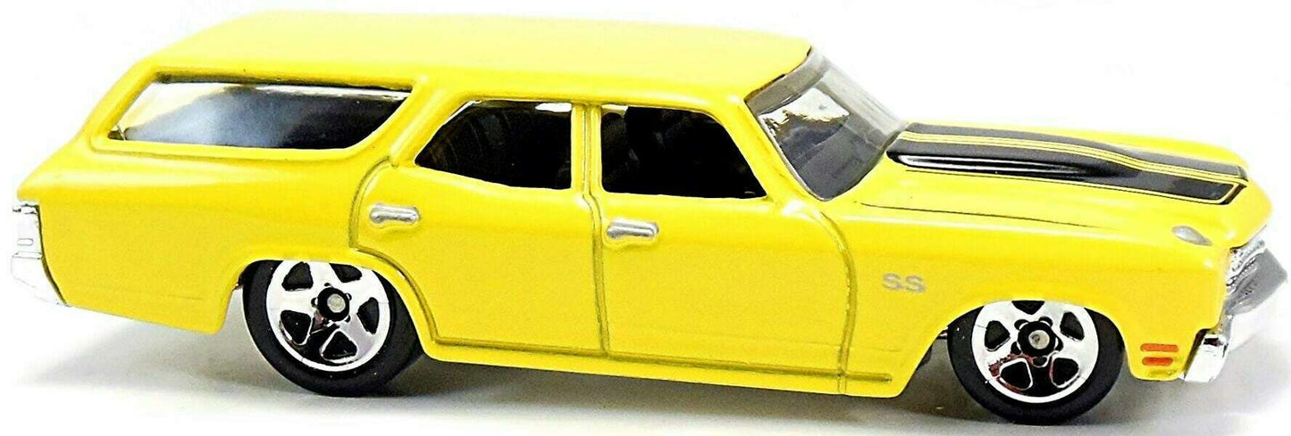 Hot Wheels 2009 - Collector # 019/190 - New Models 19/42 - '70 Chevelle SS Wagon - Yellow - USA Card