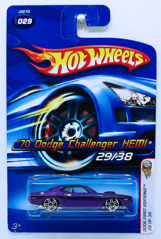 Hot Wheels 2006 - Collector # 029/223 - First Editions 29/38 - '70 Dodge Challenger HEMI - Purple - PR5 Wheels - USA ’06 Card