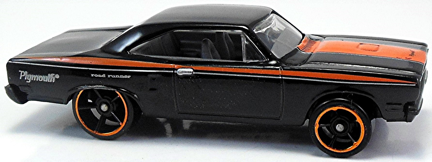 Hot Wheels 2009 - Collector # 079/190 - Muscle Mania 3/10 - '70 Plymouth Road Runner - Black - USA