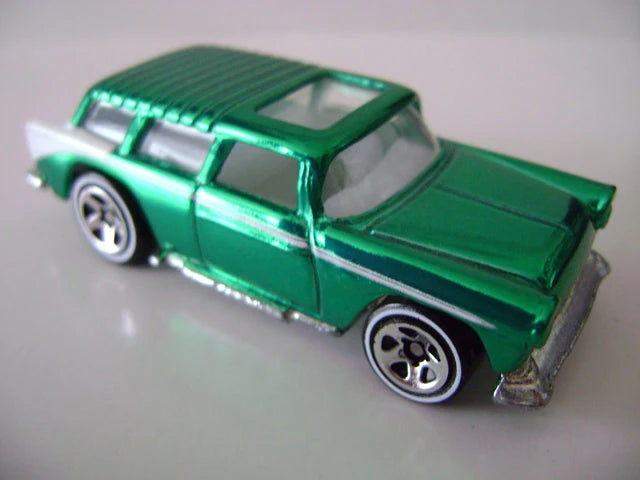 Hot Wheels 2005 - Classics Series 1 # 16/25 - Chevy Nomad - Spectraflame  Green - White Interior - 5 Spokes with White Walls - Metal/Metal