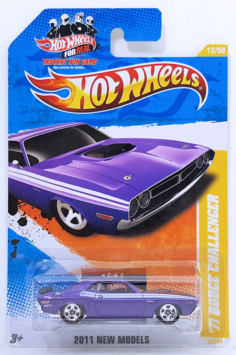 Hot Wheels 2011 - Collector # 012/244 - New Models 12/50 - '71 Dodge Challenger - Purple - USA 'Instant Win' Card