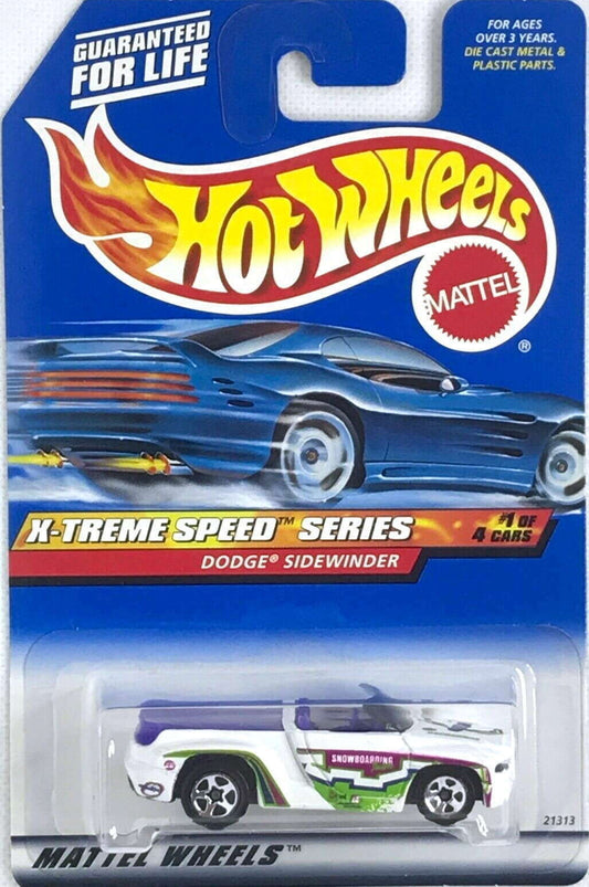 Hot Wheels 1999 - Collector # 965 - X-Treme Speed Series 1/4 - Dodge Sidewinder - White - 5 Spokes - USA 'Angled' Card