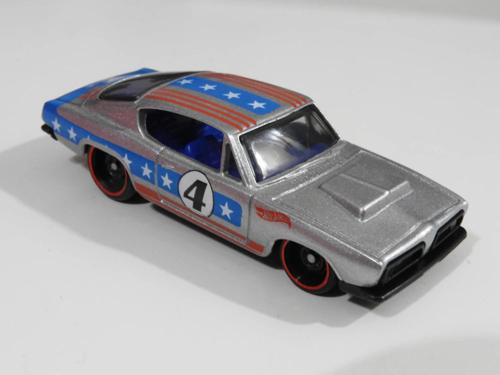 Hot Wheels 2020 - Stars & Stripes Series 4/10 - '68 HEMI Barracuda - Silver - Walmart Exclusive