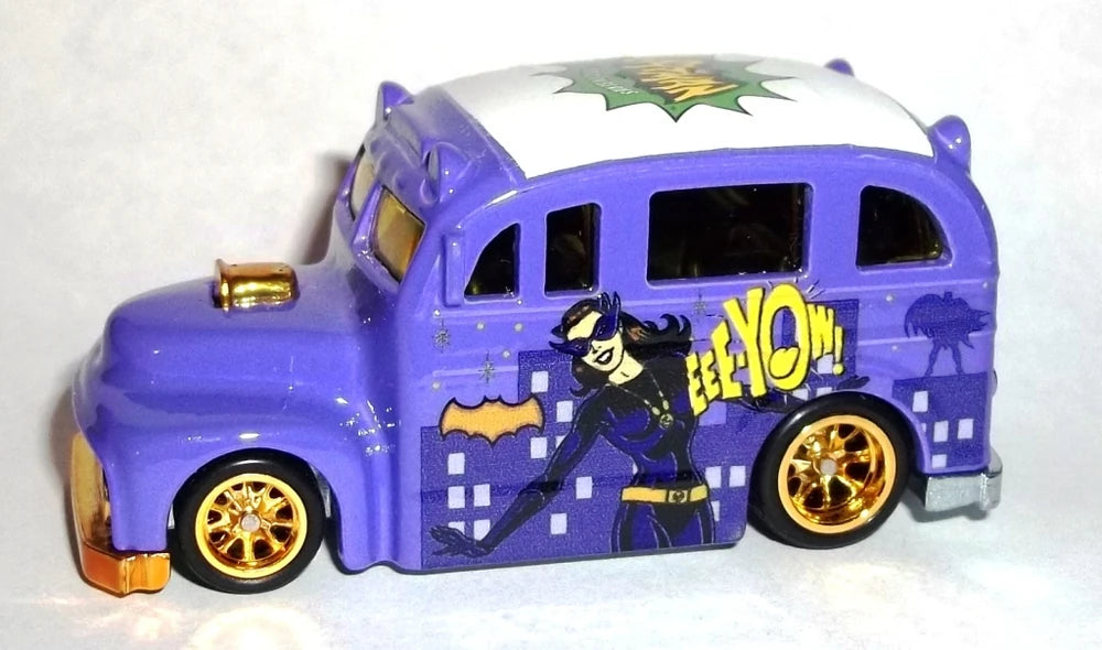 Hot Wheels 2015 - Pop Culture / DC Comics / Batman TV Series - School Busted - Purple / Catwoman - Metal/Metal & Real Riders