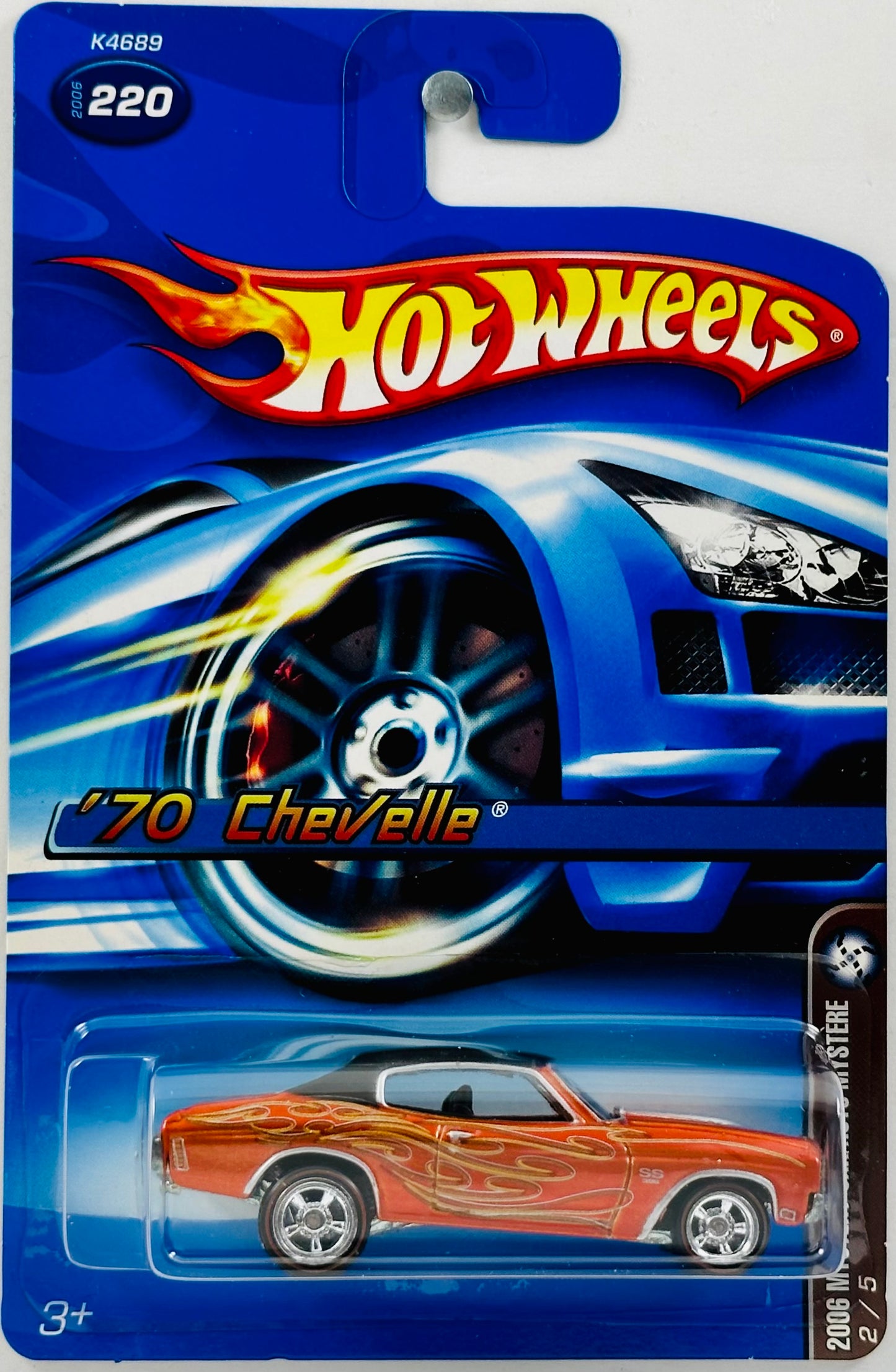 Hot Wheels 2006 - Collector # 220/223 - Mystery Car/Auto Mystere 02/05 - '70 Chevelle - Orange / Sliver Racing Stripes / Flames - Metal/Metal & Real Riders - Kar Keeper