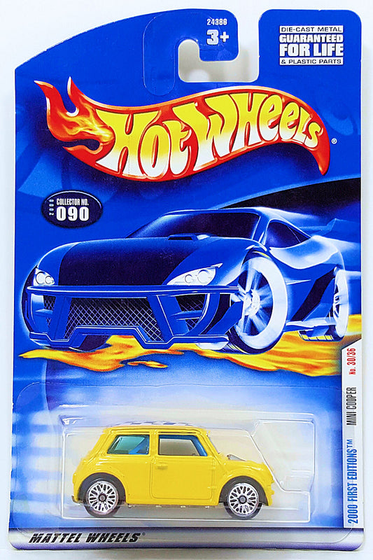 Hot Wheels 2000 - Collector # 090/250 - First Editions 30/36 - Mini Cooper - Yellow - USA '01 New Card with '2000 First Editions' on Side Bar