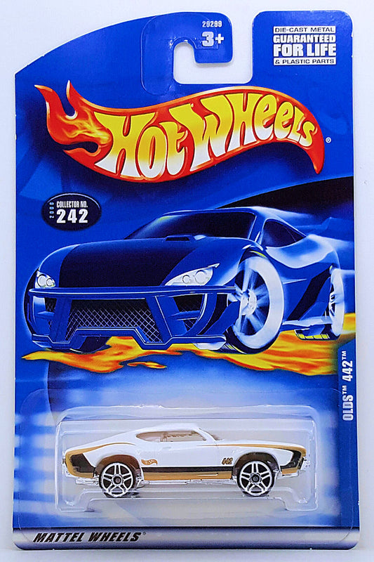 Hot Wheels 2000 - Collector # 242/250 - Olds 442 - White / Black & Gold Stripes - PR5 Wheels - USA '2001 Style' Card
