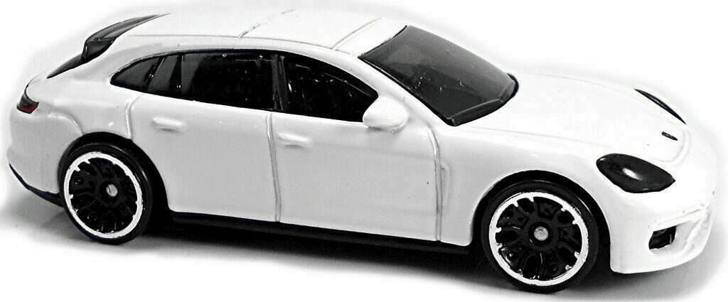 Hot Wheels 2020 - Collector # 044/250 - Porsche Series 3/5 - Porsche Panamera Turbo S E-Hybrid Sport Turismo - White - USA Card