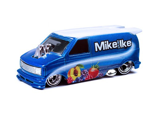Hot Wheels 2014 - Pop Culture / Just Born - '85 Chevy Astro Van - Blue - Mike & Ike - Metal/Metal & Real Riders