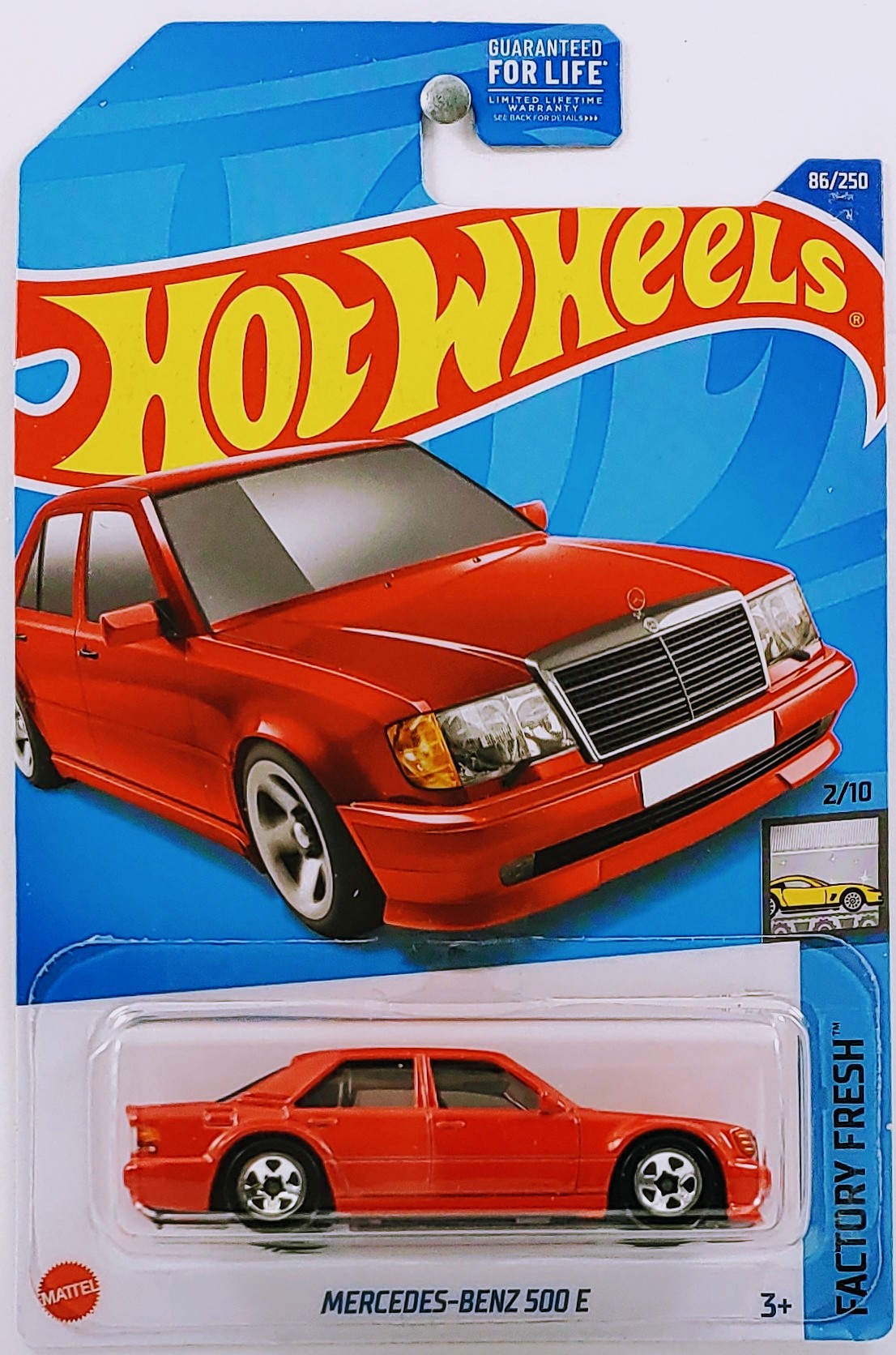 Hot Wheels 2022 - Collector # 086/250 - Factory Fresh 2/10 - Mercedes-Benz 500 E - Red