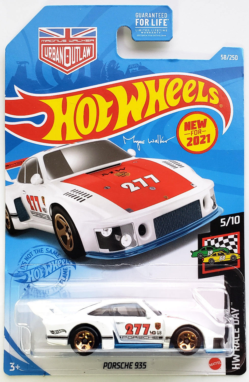 Hot Wheels 2021 - Collector # 058/250 - HW Race Day 5/10 - New Models - Porsche 935 - White / Urban Outlaw / Red Hood & Blue Base - USA Card
