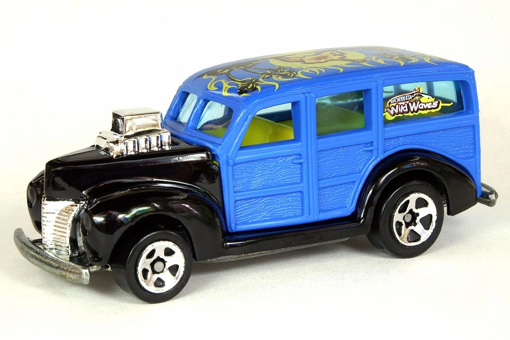 Hot Wheels 2003 - Collector # 057 - Wild Wave 3/5 - '40 Woody - Black & Blue - USA
