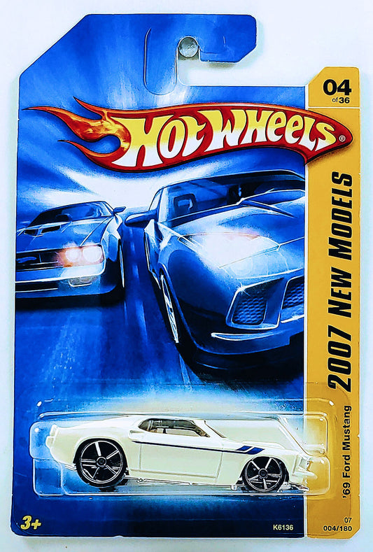 Hot Wheels 2007 - Collector # 004/180 - New Models 4/36 - '69 Ford Mustang - White - OH5SP - USA