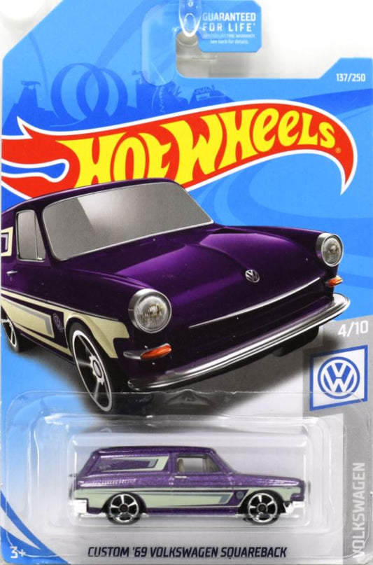 Hot Wheels 2019 - Collector # 137/250 - Volkswagen 4/10 - Custom '69 Volkswagen Squareback - Purple