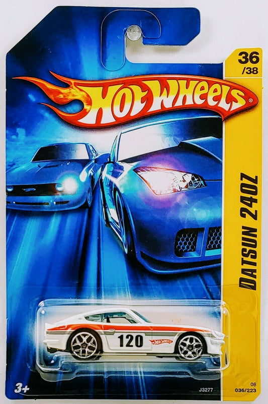 Hot Wheels 2006 - Collector # 036/223 - First Editions 36/38 - Datsun 240Z - White - Y5 Wheels - IC
