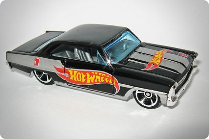 Hot Wheels 2011 - Collector # 154/244 - Racing Series # 04/10 - '66 Chevy Nova - Black - USA