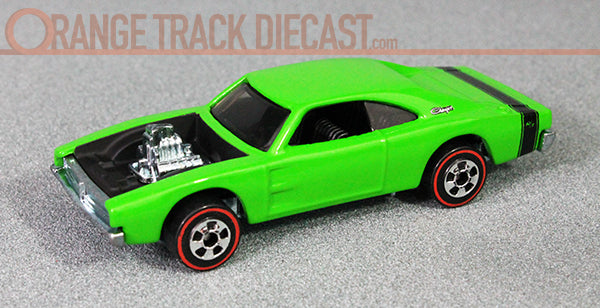 Hot Wheels 2008 - Since '68 / Muscle Cars # 09/10 - Large and in Charger - Green - Basic Wheels on Red Lines - Metal/Metal