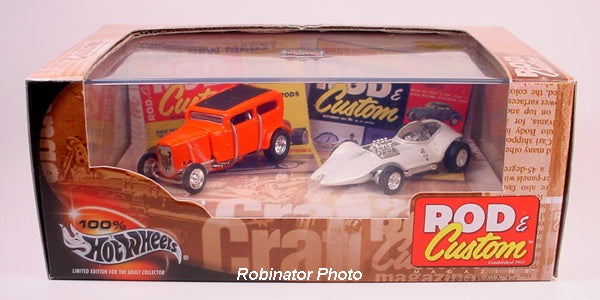 Hot Wheels 2001 - 100% Boxed Set - '32 Ford Sedan (Orange Crate), Manta Ray - Rod & Custom Magazine - Acrylic Display Box - MPN 27836